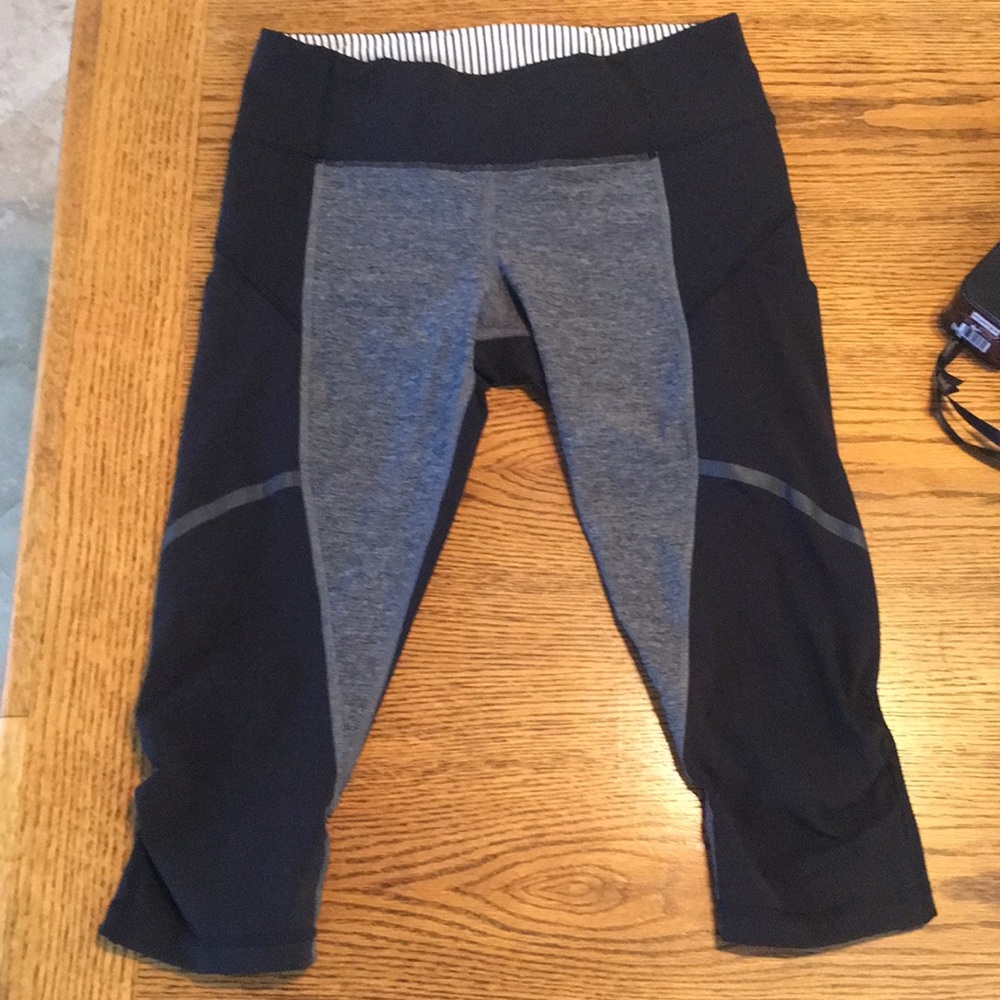 Lululemon Cropped Leggings Size 6